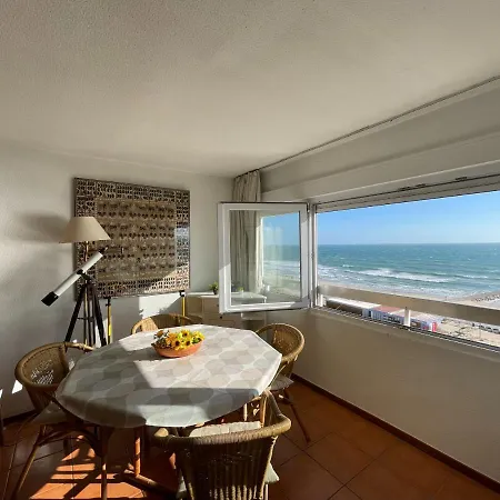 아파트 Amazing Sea View 세투발